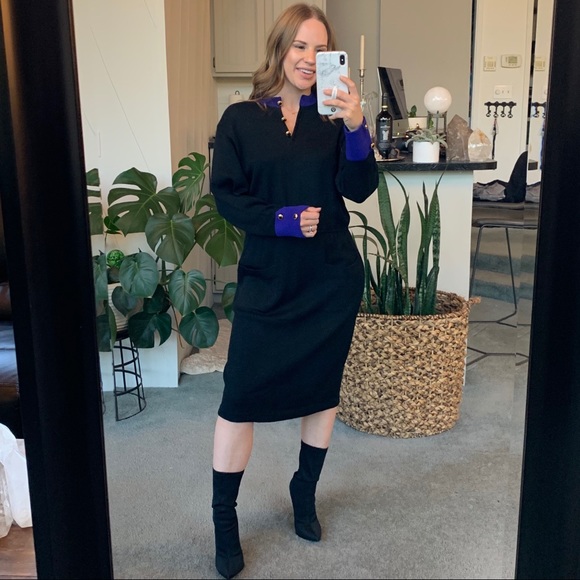 St. John Dresses & Skirts - VTG St. John Long Sleeve Santana Knit Midi Dress